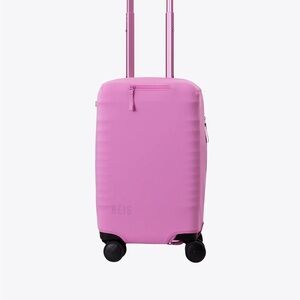 BÉIS Berry Small Carry On Luggage Cover